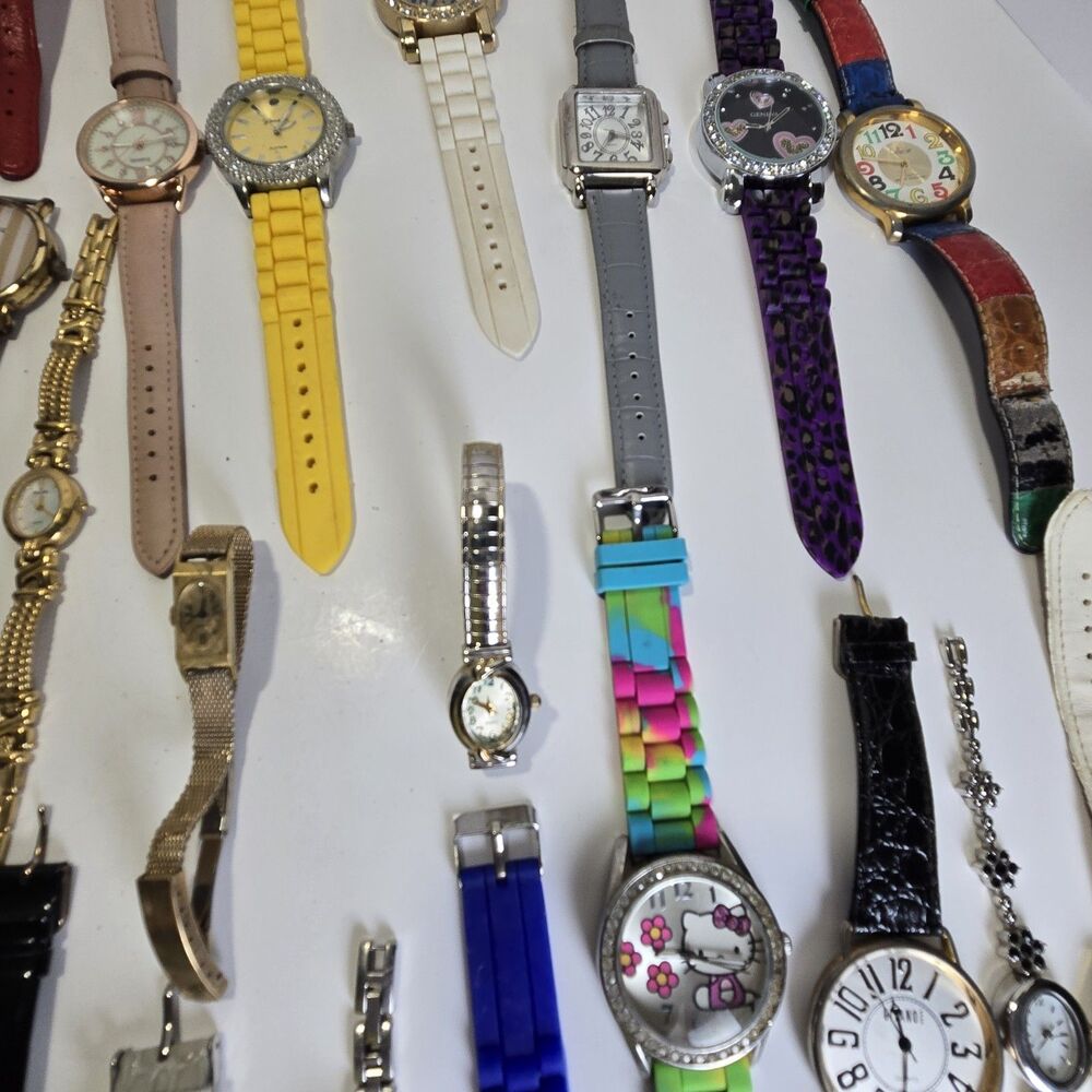 Wholesale Watch Lot of 43 Vintage & Modern - Timex Fossil Elgin Parts Repair - Picture 10 of 16